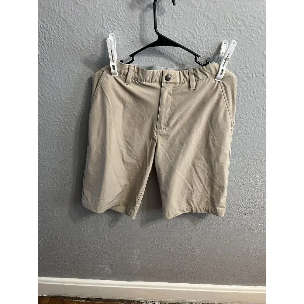 Adidas Golf Shorts men's size 32‎ Beige Inseam 10.5 Inches flat front